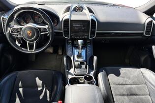 Porsche Cayenne vaihtoauto
