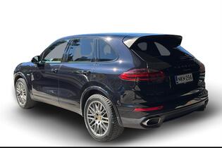 Porsche Cayenne vaihtoauto