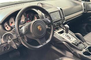Porsche Cayenne vaihtoauto