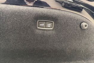 Porsche Taycan vaihtoauto