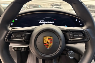 Porsche Taycan vaihtoauto