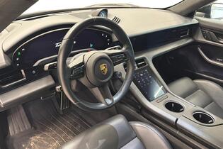 Porsche Taycan vaihtoauto