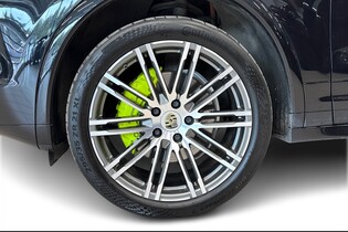 Porsche Cayenne vaihtoauto