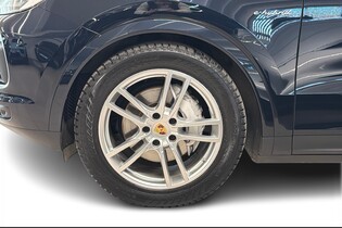 Porsche Cayenne vaihtoauto
