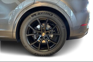 Porsche Cayenne vaihtoauto