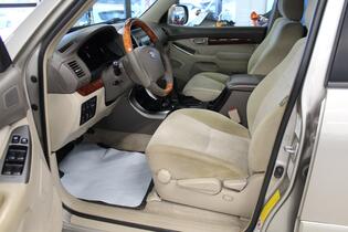 Toyota Land Cruiser vaihtoauto