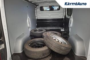 Nissan Primastar vaihtoauto