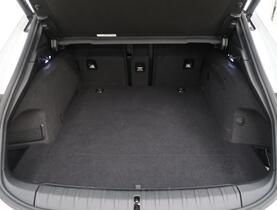 Porsche Taycan vaihtoauto