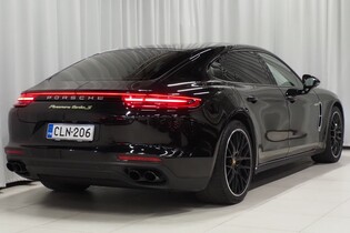 Porsche Panamera vaihtoauto