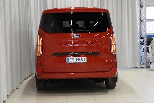 Ford Tourneo Custom vaihtoauto