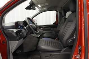 Ford Tourneo Custom vaihtoauto