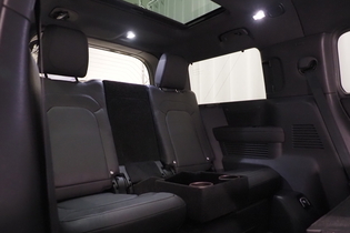 Land Rover Defender vaihtoauto