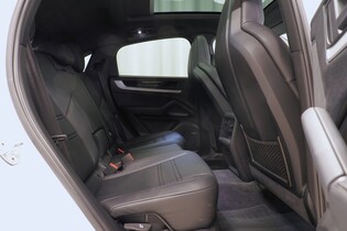 Porsche Cayenne vaihtoauto