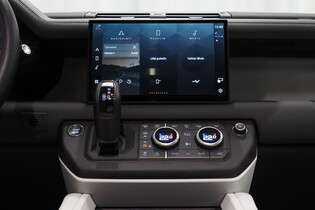 Land Rover Defender vaihtoauto