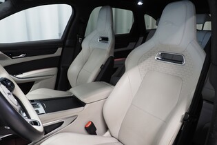 Jaguar F-PACE vaihtoauto