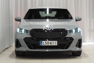 BMW i5 vaihtoauto
