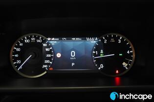 Land Rover Defender vaihtoauto