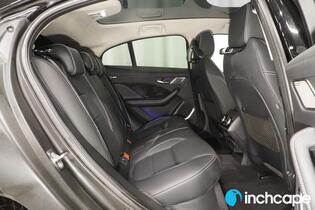 Jaguar I-PACE vaihtoauto