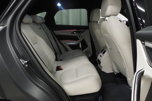 Jaguar F-PACE vaihtoauto