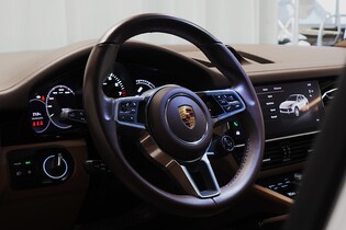 Porsche Cayenne vaihtoauto
