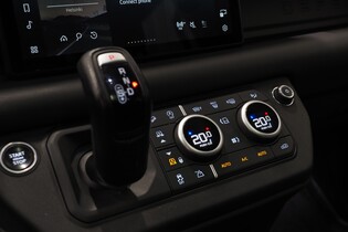 Land Rover Defender vaihtoauto