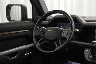 Land Rover Defender vaihtoauto