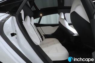 Tesla Model S vaihtoauto