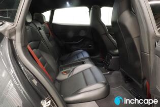 Porsche Taycan vaihtoauto