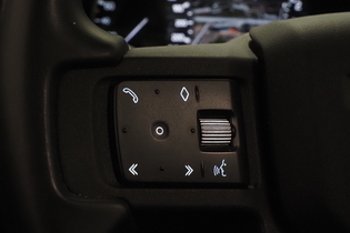 Land Rover Defender vaihtoauto