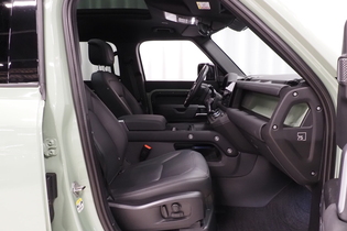 Land Rover Defender vaihtoauto