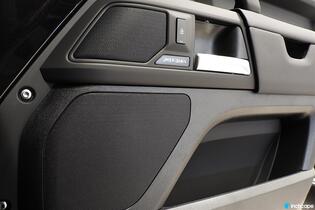 Land Rover Defender vaihtoauto