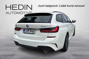 BMW 330 vaihtoauto