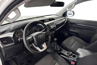 Toyota Hilux vaihtoauto