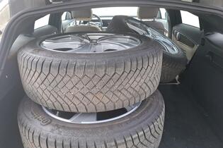 Mercedes-Benz EQC vaihtoauto