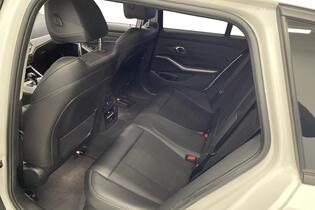 BMW 320 vaihtoauto