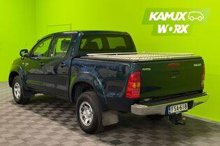 Toyota Hilux vaihtoauto