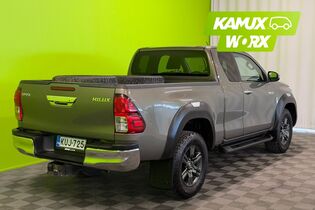Toyota Hilux vaihtoauto