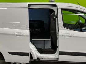 Ford Transit Courier vaihtoauto