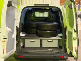 Ford Transit Courier vaihtoauto