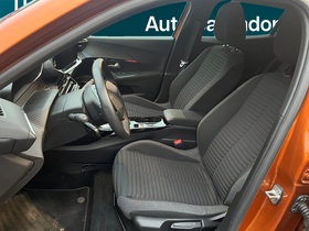 Peugeot e-2008 vaihtoauto