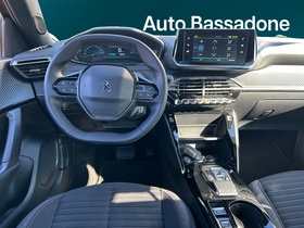 Peugeot e-2008 vaihtoauto