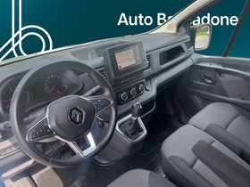 Renault Trafic vaihtoauto