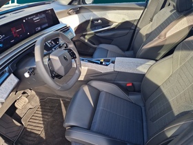 Peugeot E-3008 vaihtoauto