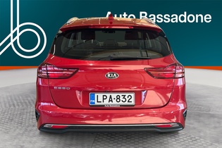 Kia Ceed vaihtoauto