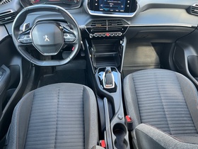 Peugeot 208 vaihtoauto