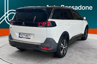 Peugeot 5008 vaihtoauto