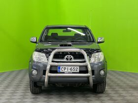 Toyota Hilux vaihtoauto