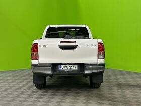 Toyota Hilux vaihtoauto