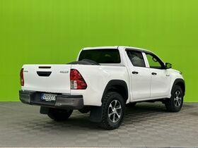 Toyota Hilux vaihtoauto