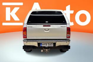 Toyota Hilux vaihtoauto